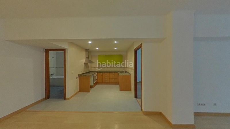 Foto fd81bab0-595e-4711-bc3d-6a0a021d409f. Pis a Peramàs Mataró