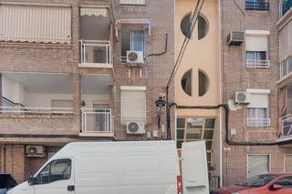 Pis  C/ juez garcia vizcaino. Solvia inmobiliaria  piso archena
