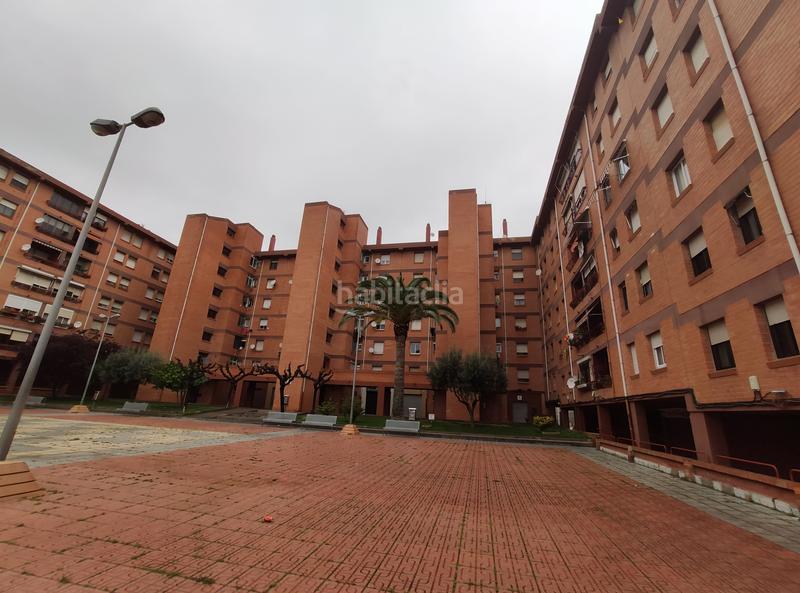 Foto e14ab2e6-3edf-44f0-a351-dabfff7f4cbd. Locale commerciale in Campclar Tarragona