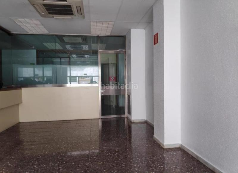 Foto 65eaa50c-3d9e-4e68-b7f3-1afc63540730. Local comercial solvia inmobiliaria locales en Torre-romeu Sabadell