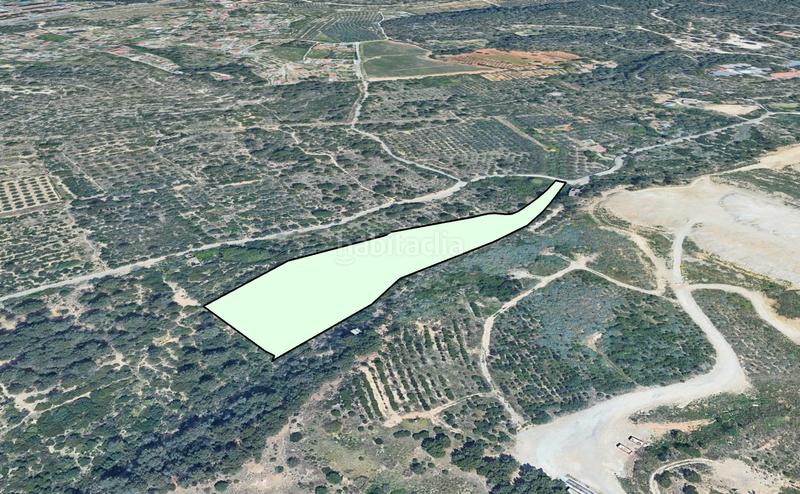 Foto cf14293a-e2c9-4307-b1fd-86400f3b2321. Finca rústica solvia inmobiliaria suelo urbanizable en Tarragona