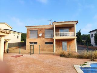 Xalet  Mas vermell. Solvia inmobiliaria  chalet independiente querol