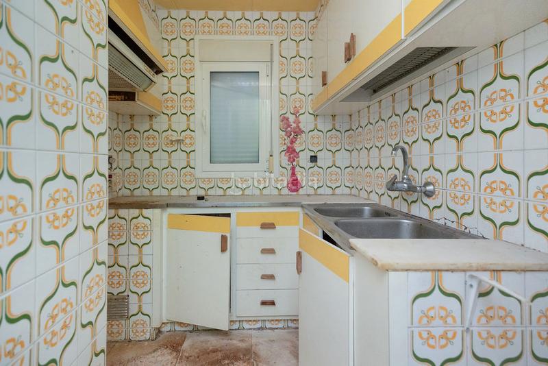 Foto bd95991c-871d-4a8e-b0a8-0aee80996b6a. Piso solvia inmobiliaria piso en Casc Antic Amposta