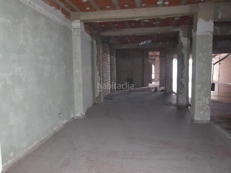 Foto 0431fc4c-5dd4-4f9b-80f7-f58de645a897. Locale commerciale in Centro Burriana