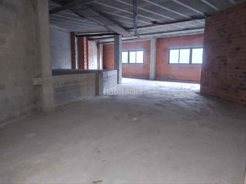 Foto b59b9dcd-09e8-4732-b0af-89d75794be41. Locale commerciale in Salceda de Caselas