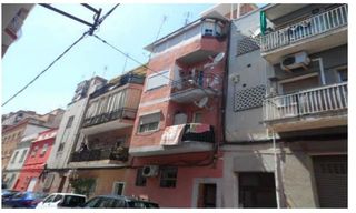 Pis  C/ pintor rosales. Solvia inmobiliaria  piso badalona