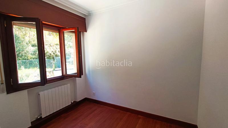 Foto 5afe9d84-0a32-42cb-a2f7-62e105be5751. Casa aparellada amb calefacció piscina a Otañes-Talledo Castro - Urdiales