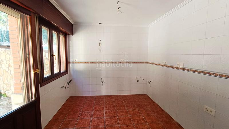 Foto 726cf346-aa69-4036-8ec2-4689f1ea5dda. Casa aparellada amb calefacció piscina a Otañes-Talledo Castro - Urdiales