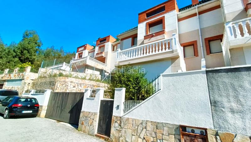 Foto a99546d1-549d-413b-afc6-105269ac9a1b. Casa aparellada amb calefacció piscina a Otañes-Talledo Castro - Urdiales