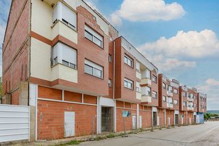 Flat  Cmo. devesa-bn. Solvia inmobiliaria  piso santa colomba de curueño