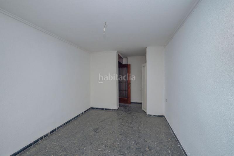 Foto 157d2af0-426a-4685-8c8e-f16f75126942. Geschäftsraum in Plaza de Toros-Avenida Chapí-Trinquete Elda