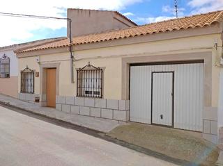 Chalet  C/ rosa. Solvia inmobiliaria  casa puebla de montalbán la