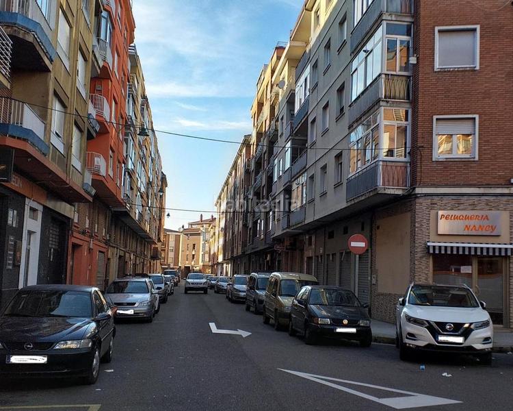 Foto 2aed819c-b531-49a5-a2ee-104e662d1970. Etagenwohnung in Crucero León