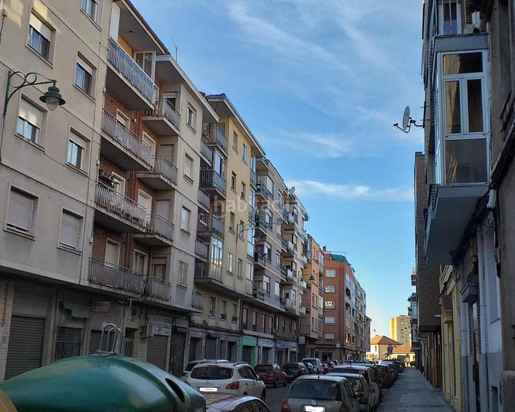 Foto 59688499-1ffd-423d-9893-5b3392ca5a5c. Etagenwohnung in Crucero León