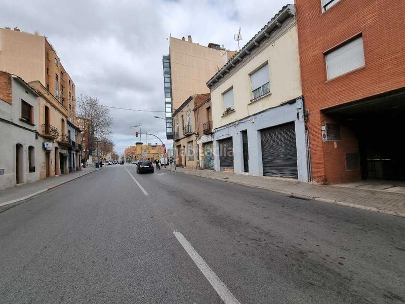 Foto b1ae0b3e-6b1a-48bd-b4e4-d56e8aa6f9c9. Pis amb calefacció aparcament a Eixample Sabadell