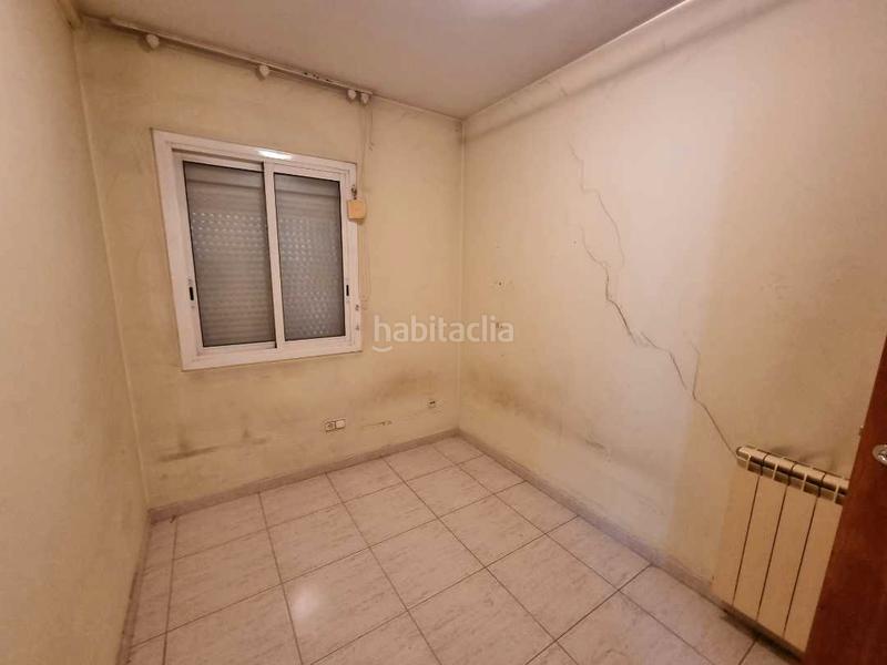 Foto deb5d290-de8a-4c93-a1bd-ead0c27c12e2. Pis amb calefacció aparcament a Eixample Sabadell