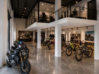 Local Comercial  Cataluña. Solvia inmobiliaria  locales melilla