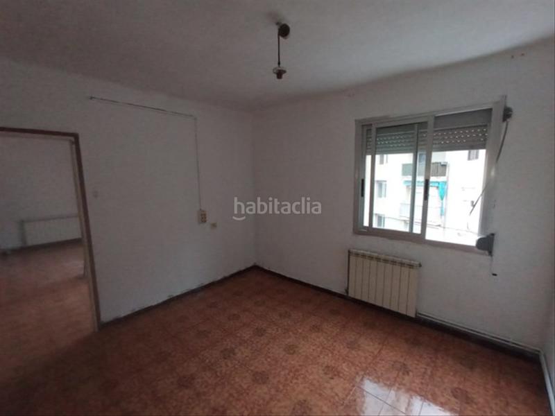 Foto 1eaeab0f-0bec-4923-a247-77cb06bd27aa. Piso solvia inmobiliaria piso en Vila - roja Girona