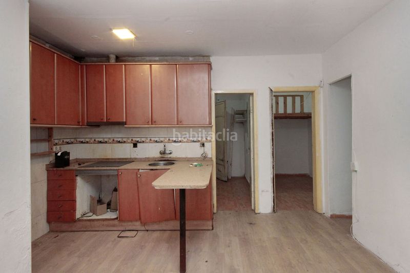 Foto 1ab89435-c90c-4955-8399-f5ca0ad4d323. Local comercial a La Salut Barcelona