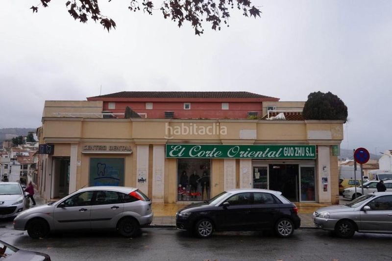 Foto e0e49c30-19d9-4046-a98c-b7dd78673001. Local comercial a Baena