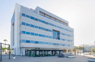 Local commercial  Zona franca. Solvia inmobiliaria  locales cádiz