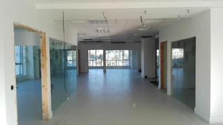 Local Comercial  Zona franca. Solvia inmobiliaria  locales cádiz