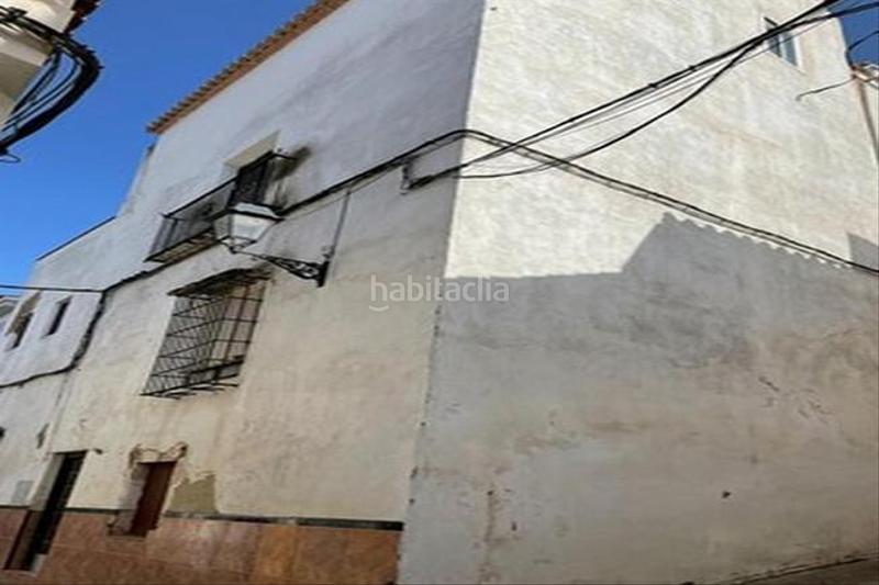 Foto a8eae7b6-c644-47f5-a880-97a8831f3323. Casa pareada solvia inmobiliaria chalet adosado en Baena