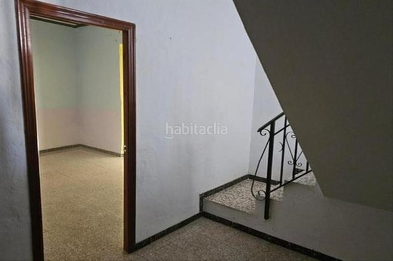 Foto b87771cc-359e-4450-86a5-68ea71c13500. Casa pareada solvia inmobiliaria chalet adosado en Baena