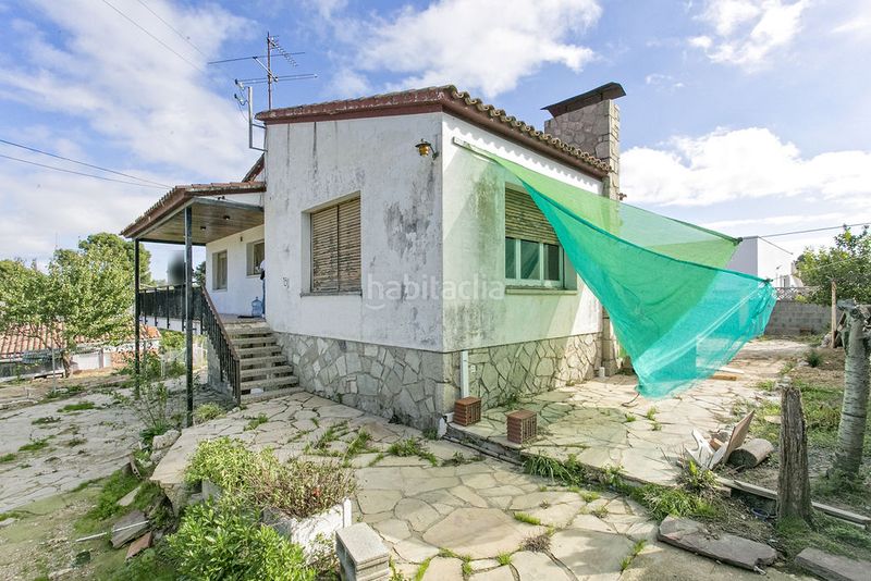 Foto ea5e153b-0720-4b6c-bd6a-84e2ebcfa011. Xalet amb piscina a Masquefa