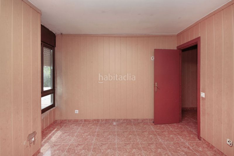 Foto 4a3df3cd-b7a0-4b2d-859c-d9df2666918c. Pis a Torrent Ballester Viladecans