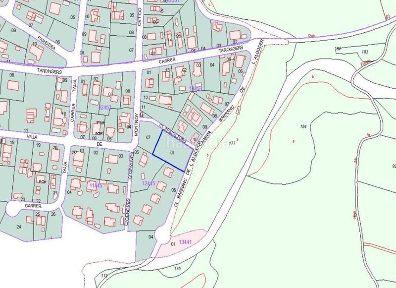 Foto fe9e24f2-d83b-4254-95cd-8fde4986fd4e. Fondo rustico in Montroy