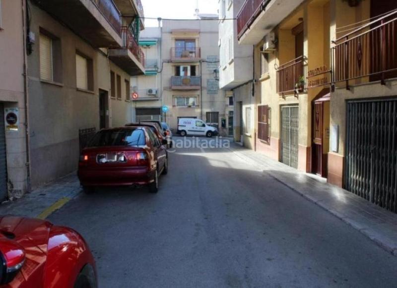 Foto 1a044e12-f1d1-4084-8baa-96320c82684b. Locale commerciale in Nucli Antic Cunit