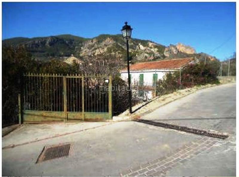 Foto ca789668-13e2-4077-9204-d7391558b970. Finca rústica solvia inmobiliaria suelo urbanizable en Moclín