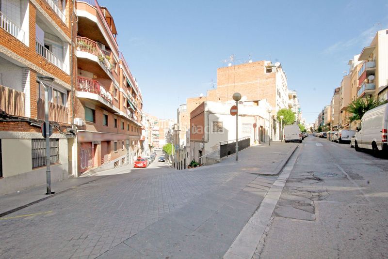 Foto 0aa224b9-903c-4b9c-8493-aa1d2c7e2dfa. Pis a La Salut Badalona