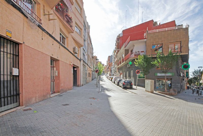 Foto 81ad23d0-3984-4c5e-b9f9-fcd75fc5f8f8. Pis a La Salut Badalona
