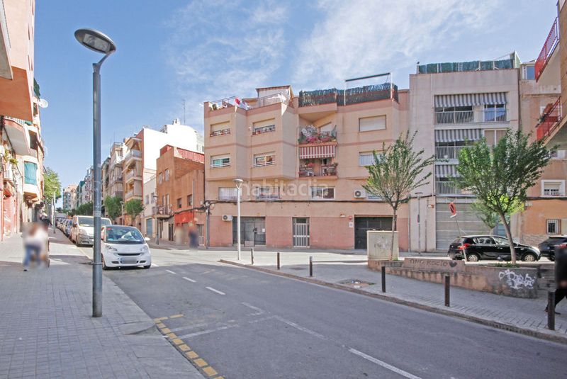 Foto 9370fa46-9628-4668-9a63-869e535d3e96. Pis a La Salut Badalona