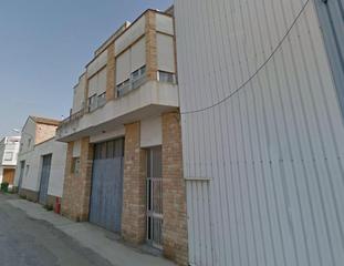 Bâtiment à usage industriel  C/ lleida. Solvia inmobiliaria  nave industrial torres de segre