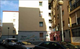 Pis  C/ badajoz. Solvia inmobiliaria  piso badalona