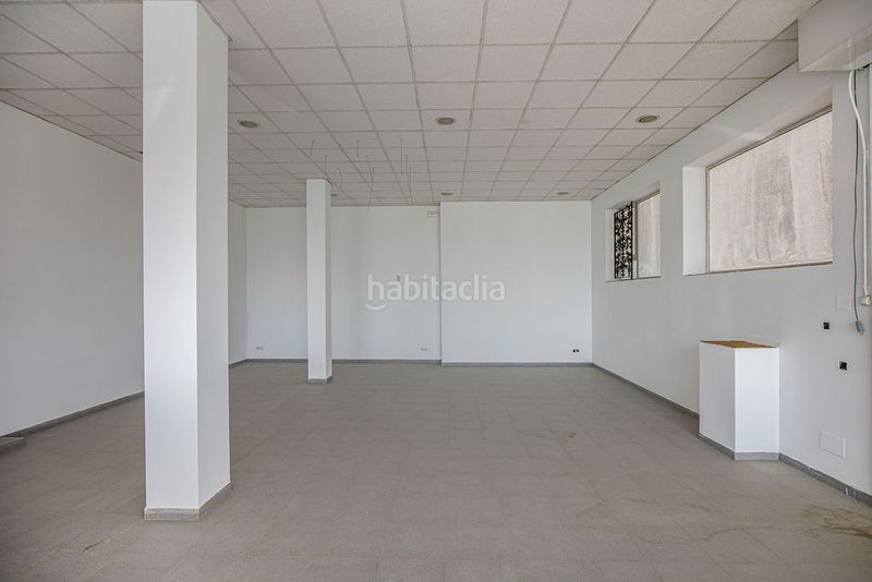 Foto ebe472bb-1b7d-489b-8fb8-8899f36b33b7. Local comercial a Mercat-Mas Moixa Blanes