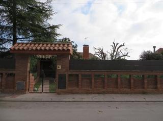 Xalet  C/ enric morera. Solvia inmobiliaria  chalet independiente cerdanyola del vallès