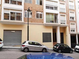 Local commercial  C/ casimiro barello morello. Solvia inmobiliaria  locales alcoyalcoi