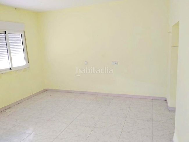 Foto 7e742c96-e3ef-43e6-8f2e-b8cf15837c05. Casa aparellada a Ulea