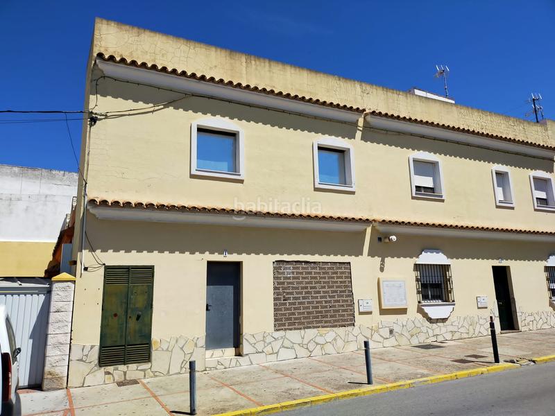 Foto 202bd1e7-baee-4fe4-bf21-d5583ba57d33. Locale commerciale in La Banda - Campo de Fútbol Chiclana de la Frontera