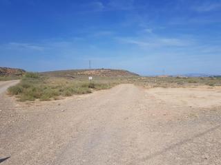 Rural plot  C/ valpertuna. Solvia inmobiliaria  suelo urbanizable tudela