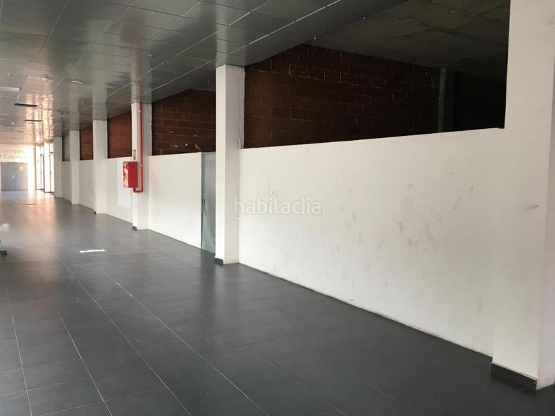 Foto 4cb9e66a-e4af-4d69-a877-30d6b8a84c3f. Locale commerciale in Cabanillas del Campo