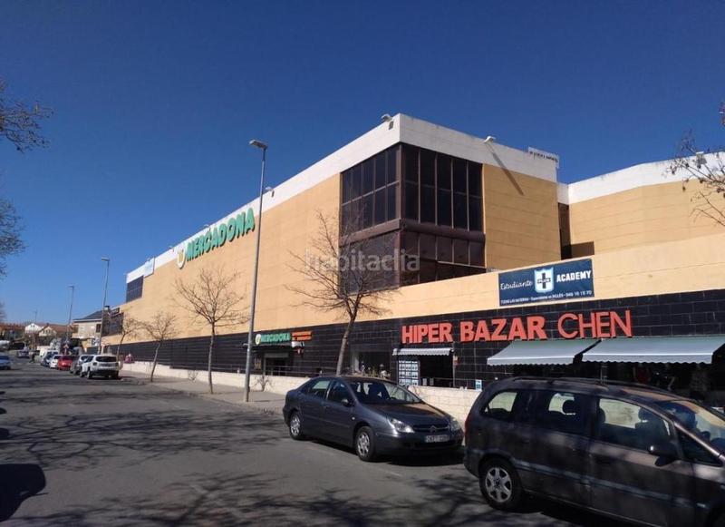 Foto ecc7916d-fc7c-43a2-97d4-b8817e3bc79d. Locale commerciale in Cabanillas del Campo