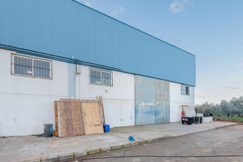 Foto ce52be44-5ba2-41c3-9e71-514ba43283fe. Capannone industriale in Luisiana (La)