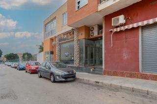 Local Comercial en CAÑIZARES