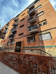 Pis  C/ archidona. Solvia inmobiliaria  piso sabadell