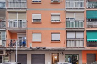 Piso  C/ sant joan. Solvia inmobiliaria  piso mollet del vallès